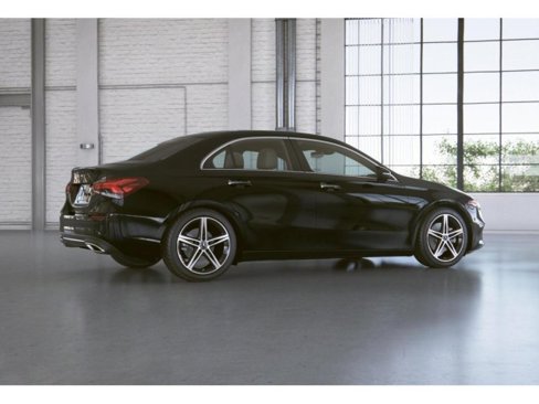 Certified 2022 Mercedes-Benz A 220 4MATIC image 19