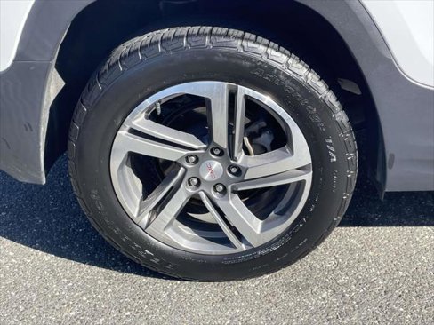 Used 2020 GMC Terrain SLT image 9