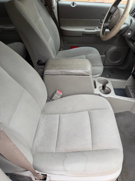 Used 2009 Dodge Durango SLT w/ Technology Group II image 16