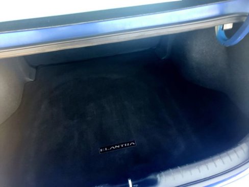 Used 2023 Hyundai Elantra SEL w/ Convenience Package image 28
