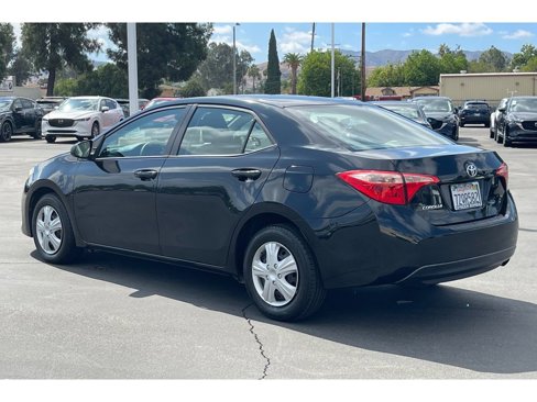 Used 2017 Toyota Corolla L image 3