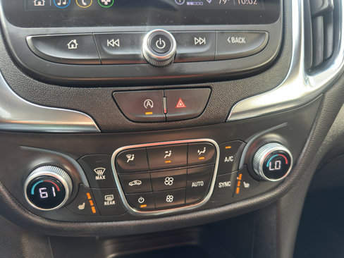 Used 2024 Chevrolet Equinox LT image 31