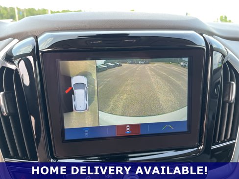 Used 2018 Chevrolet Traverse Premier image 16