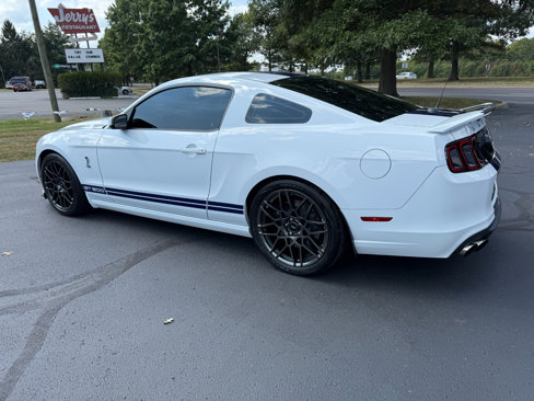 Used 2014 Ford Mustang Shelby GT500 w/ Equipment Group 821A image 8