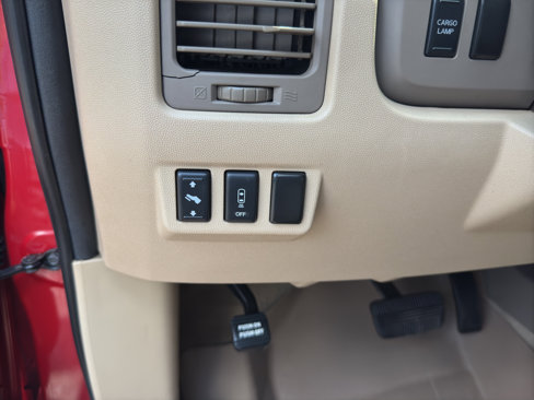 Used 2009 Nissan Titan LE w/ LE Max Utility Pkg image 26
