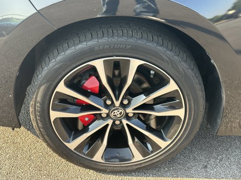 Used 2018 Toyota Corolla L image 14