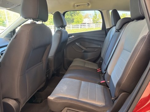 Used 2016 Ford Escape SE image 11