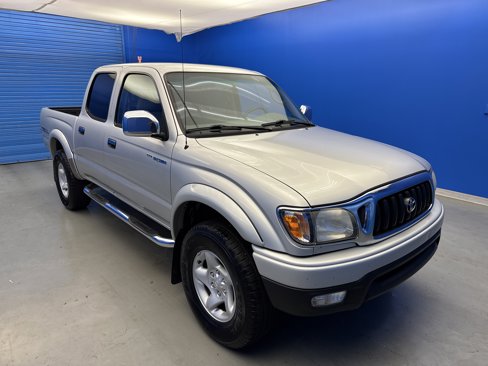 Used 2002 Toyota Tacoma PreRunner image 2