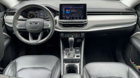 Used 2022 Jeep Compass Limited image 11