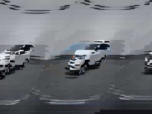 Used 2019 Ford Edge SEL w/ Equipment Group 201A image 4