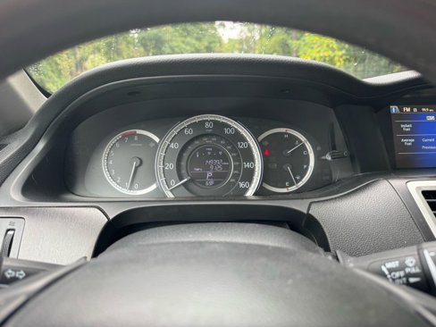 Used 2015 Honda Accord EX-L image 25