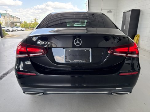 Used 2019 Mercedes-Benz A 220 image 7