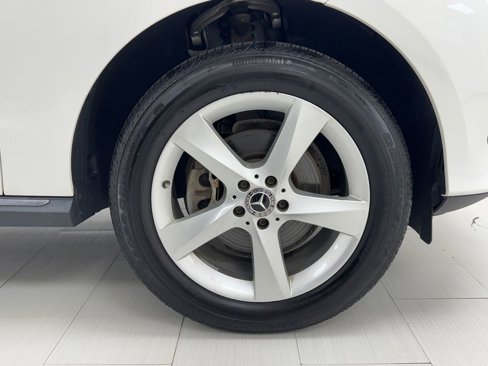 Used 2018 Mercedes-Benz GLE 350 4MATIC image 46