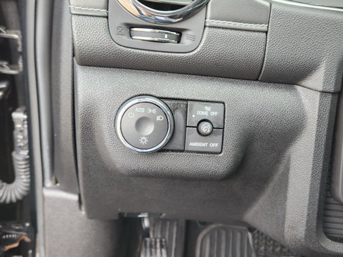 Used 2017 Buick Enclave Premium w/ Experience Buick Package image 24