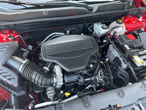 Used 2020 Chevrolet Blazer LT image 36
