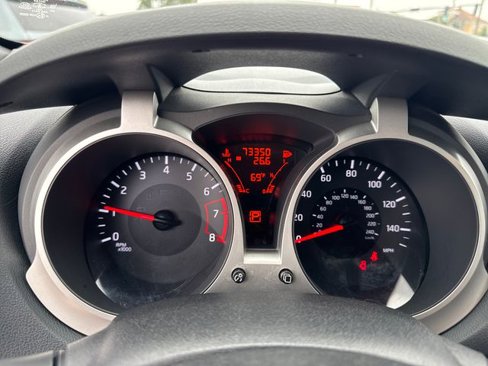 Used 2015 Nissan Juke S image 18