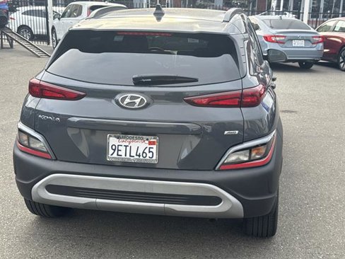 Used 2023 Hyundai Kona SEL w/ Convenience Package image 3