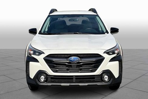 Used 2023 Subaru Outback Premium image 3
