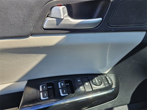 Used 2019 Kia Sportage EX w/ EX Sport Appearance Package image 42