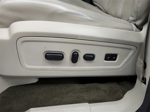Used 2017 Lincoln Navigator Select image 28