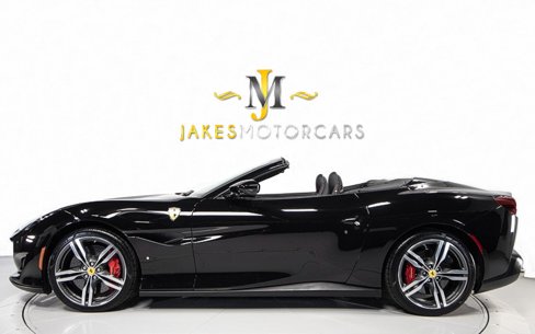 Used 2020 Ferrari Portofino image 2