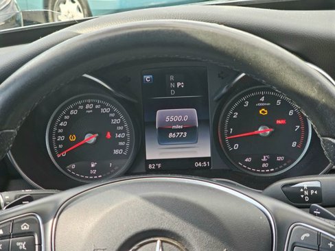 Used 2017 Mercedes-Benz C 300 4MATIC Sedan image 32