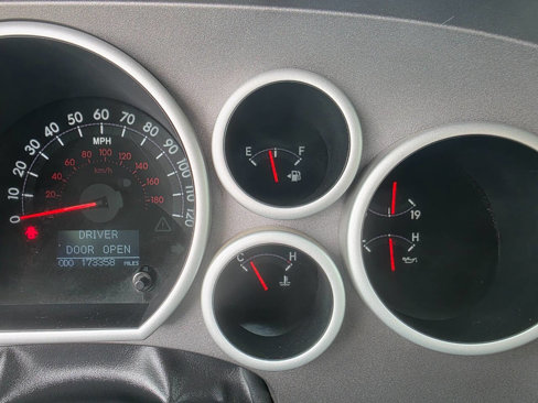 Used 2010 Toyota Tundra Limited image 13