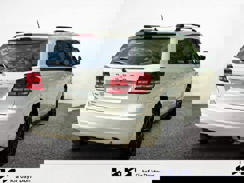 Used 2018 Dodge Journey SE w/ Blacktop Package image 5
