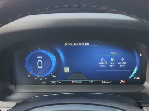 Used 2020 Ford Explorer Platinum w/ Premium Technology Package image 7