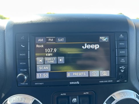 Used 2014 Jeep Wrangler Unlimited Sahara w/ Max Tow Package image 3