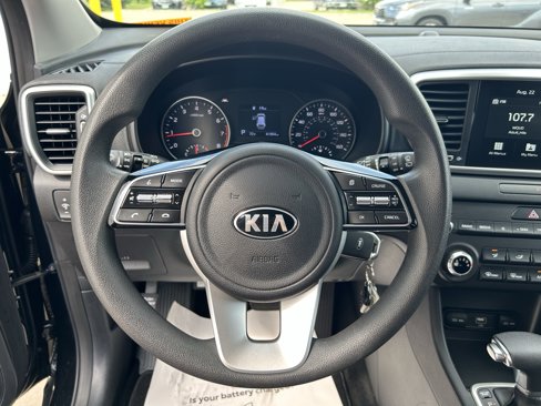 Used 2022 Kia Sportage LX image 21