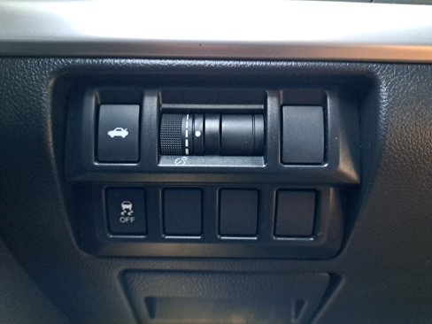 Used 2015 Subaru Legacy 2.5i Premium w/ Moonroof Package image 25