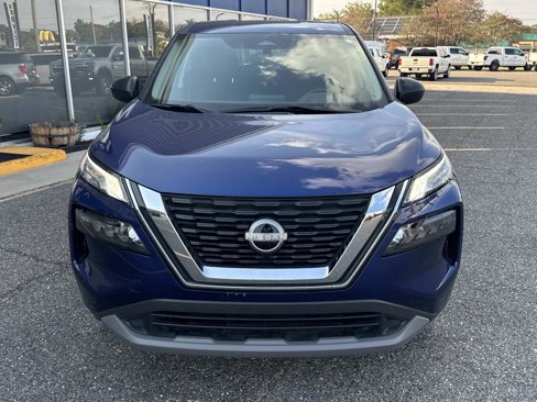 Used 2023 Nissan Rogue S image 2