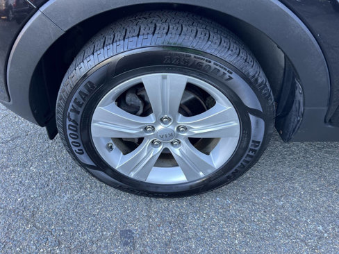 Used 2011 Kia Sportage LX w/ Convenience Pkg image 29