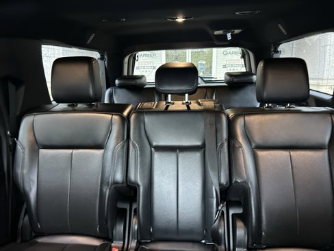 Used 2019 Ford Expedition Max XLT w/ Equipment Group 202A image 16
