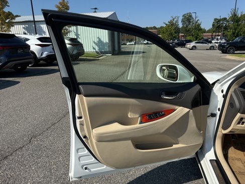 Used 2012 Lexus ES 350 image 10