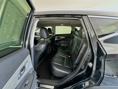 Used 2015 Nissan Murano SL w/ SL Technology Package image 25