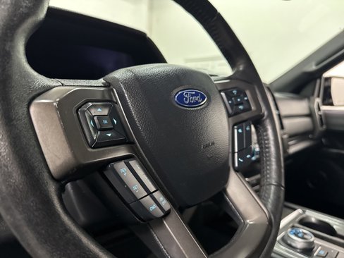 Used 2019 Ford Expedition Max XLT w/ Equipment Group 202A image 35