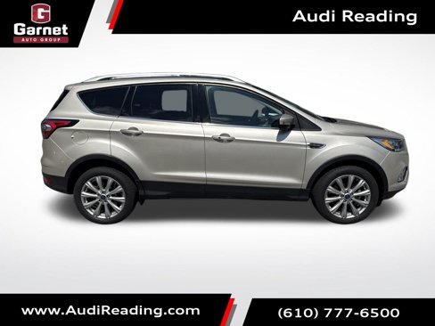 Used 2017 Ford Escape Titanium image 6
