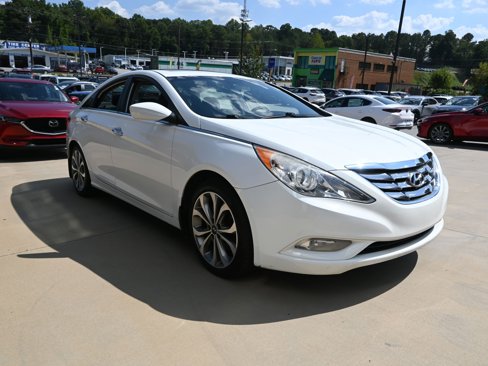 Used 2013 Hyundai Sonata SE w/ Navigation & Sunroof Pkg image 3