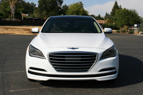 Used 2015 Hyundai Genesis 3.8 w/ Option Group 02 image 8