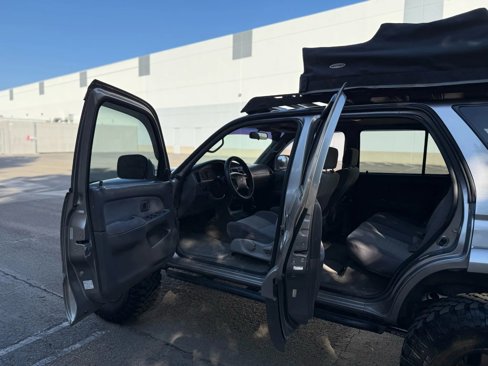 Used 2002 Toyota 4Runner SR5 image 26