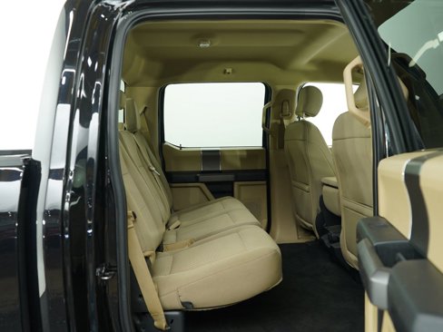 Used 2019 Ford F150 XLT w/ XTR Package image 12