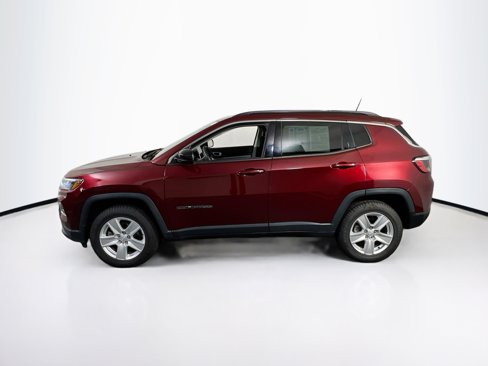 Used 2022 Jeep Compass Latitude image 8