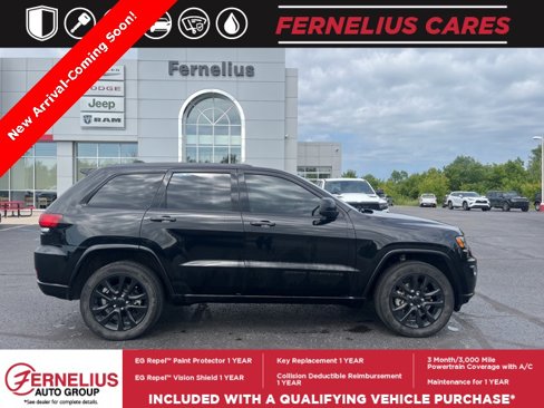 Used 2021 Jeep Grand Cherokee Laredo X image 5