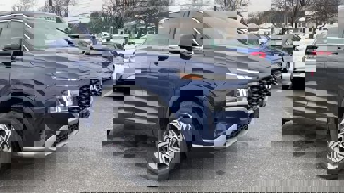 Certified 2021 Hyundai Santa Fe SE image 2