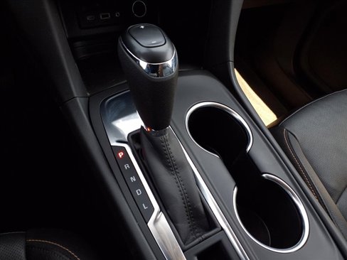 Used 2021 Chevrolet Equinox LT image 8