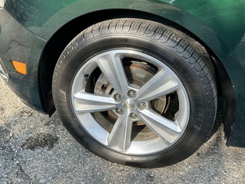 Used 2015 Chevrolet Cruze LT image 30