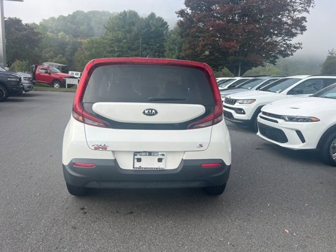 Used 2021 Kia Soul S image 4