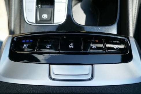 Used 2022 Hyundai Santa Cruz Limited image 27